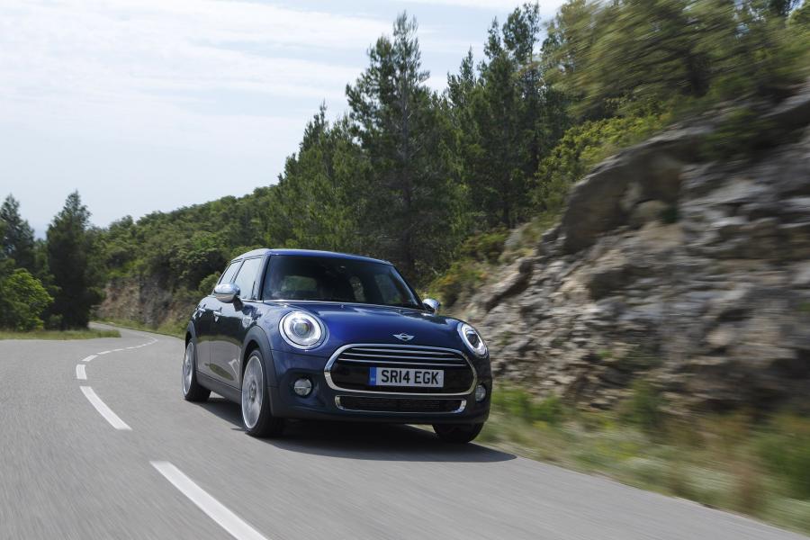  Mini Cooper D 5-Door 2014 года  (UK) (фото 16 из 68)